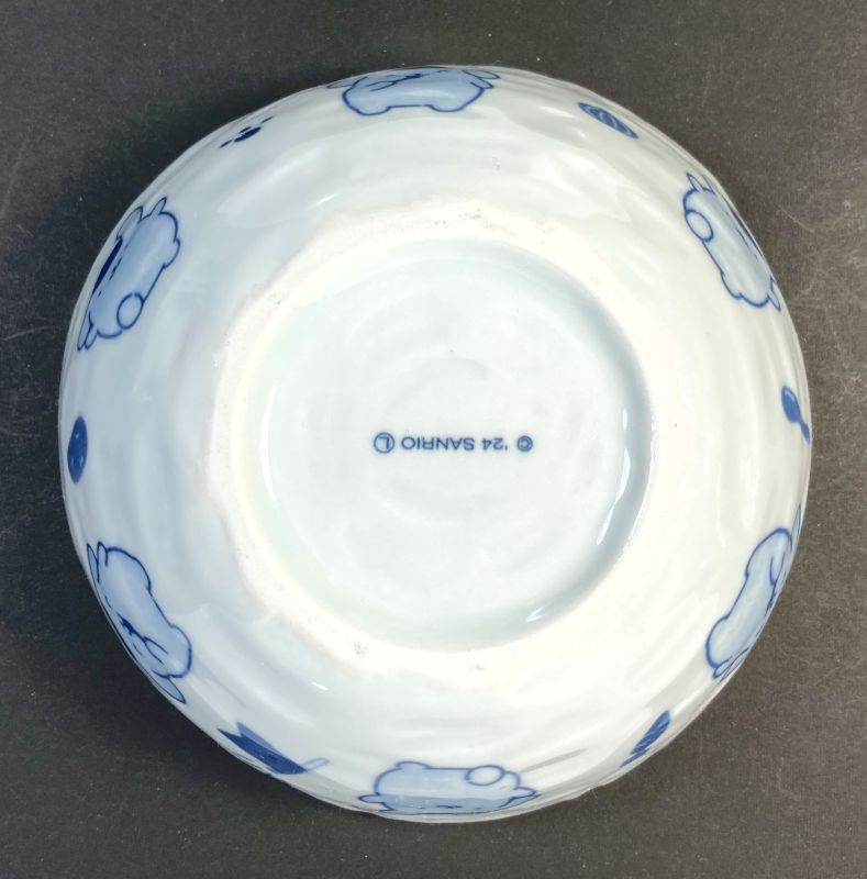 駅弁 有田焼カレー (小)中辛2026年の器のキャラクターポムポムプリン・裏側