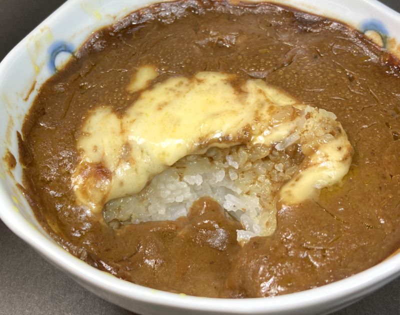 有田テラス 有田焼カレーの断面図