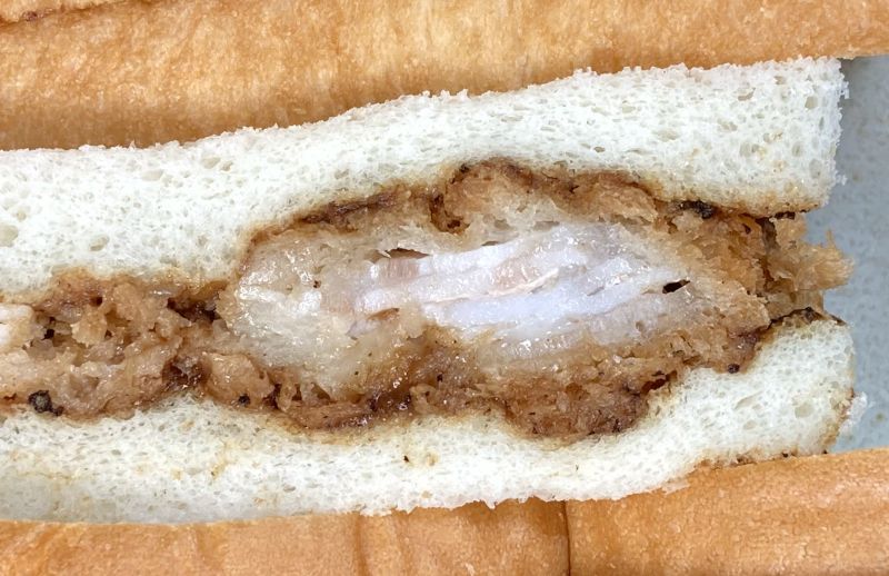 株式会社 高野商店 元気の源 ゴーゴーカレー監修 能登豚ミルフィーユ カツサンドのアップ画像