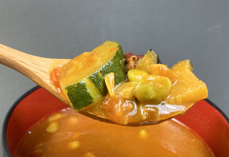 ひきわり豆のトマトカレーの具材紹介
