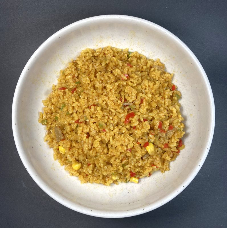 レンジで温めたカレーピラフ