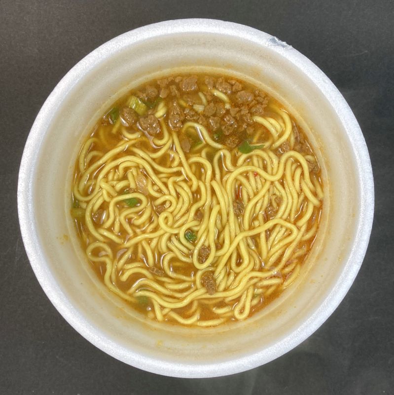 エースコック株式会社 スーパーカップ1.5倍 NOBROCK TV キーマカレー味 ラーメンの完成