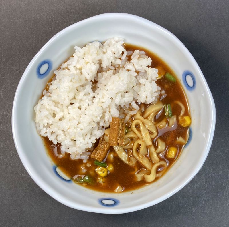 余ったスープでカレーライス