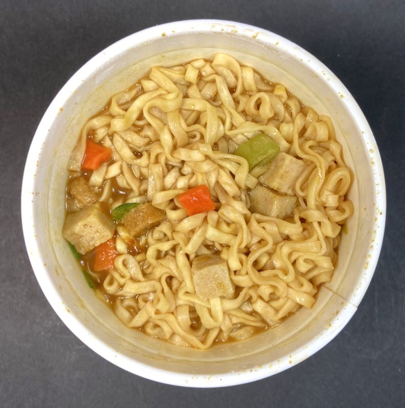 CUP NOODLE 魚介ぶし CURRY完成