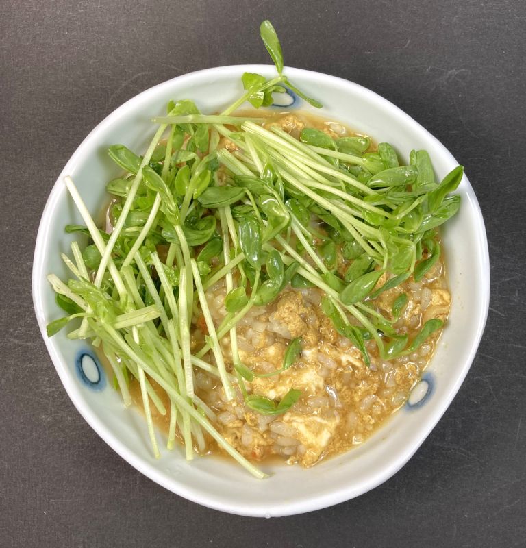 小笠原製粉株式会社 ブンチョウ 鳥好き用 ラーメンの余ったスープで雑炊を作る