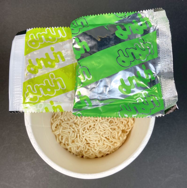 株式会社オーバーシーズ タイプレジデント グリーンカレーの中身