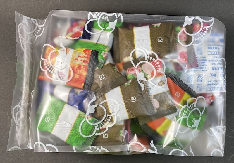 株式会社金沢兼六製菓 金沢小町の袋裏側