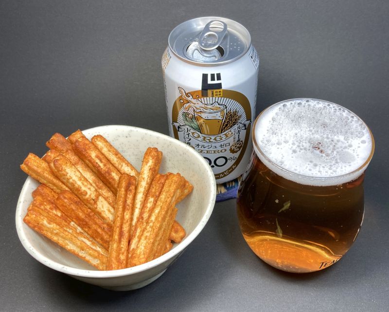 (株)湖池屋 カシなのにメシ？カラムーチョ 旨辛！スパイスカレーとノンアルコールビール