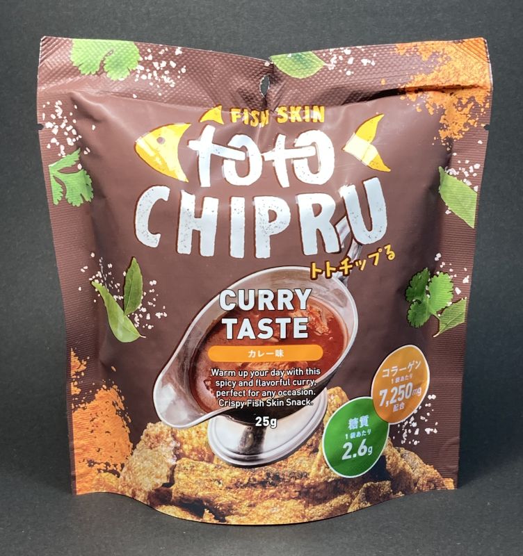 輸入者:株式会社エスグロー FISH SKIN TOTO CHIPRU CURRY TASTEのパッケージ画像