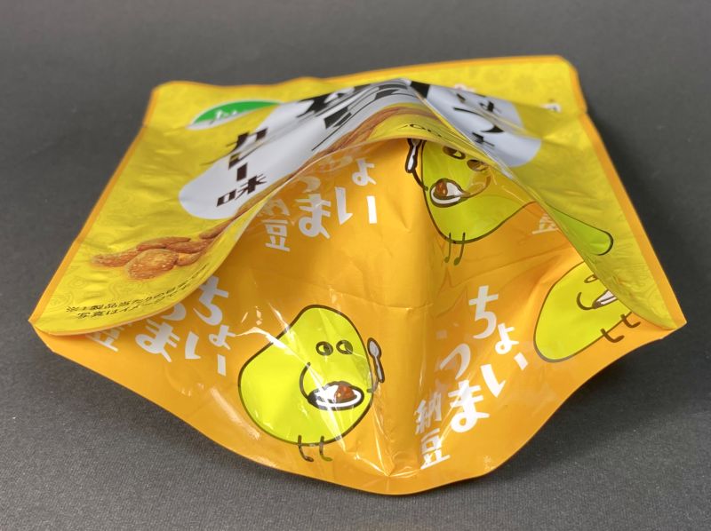 ちょいつま 納豆 カレー味のパッケージ下側