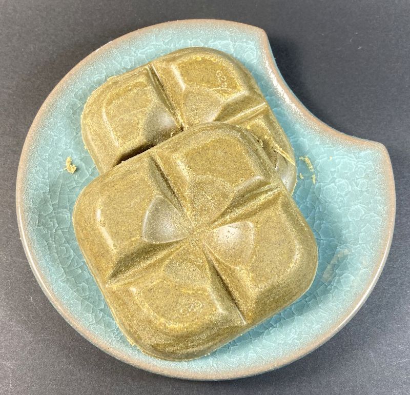 イオン株式会社 BESTPRICE 香りと旨みの 焙煎仕立てカレー 辛口のルウ裏側