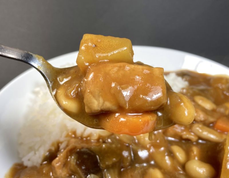 株式会社 エム・トゥ・エム 成城石井 おうちでカレールー 甘口の具材紹介