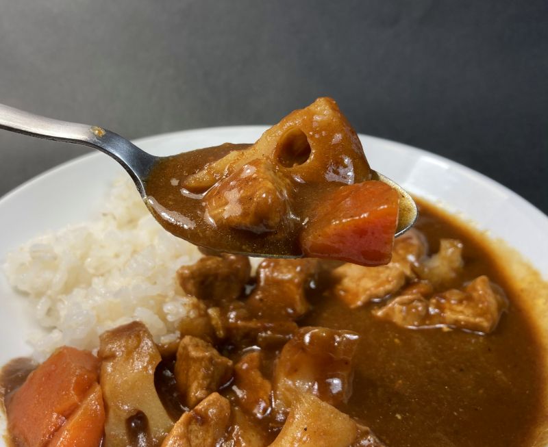 新宿 中村屋 カレールウ 中辛に使った具材紹介