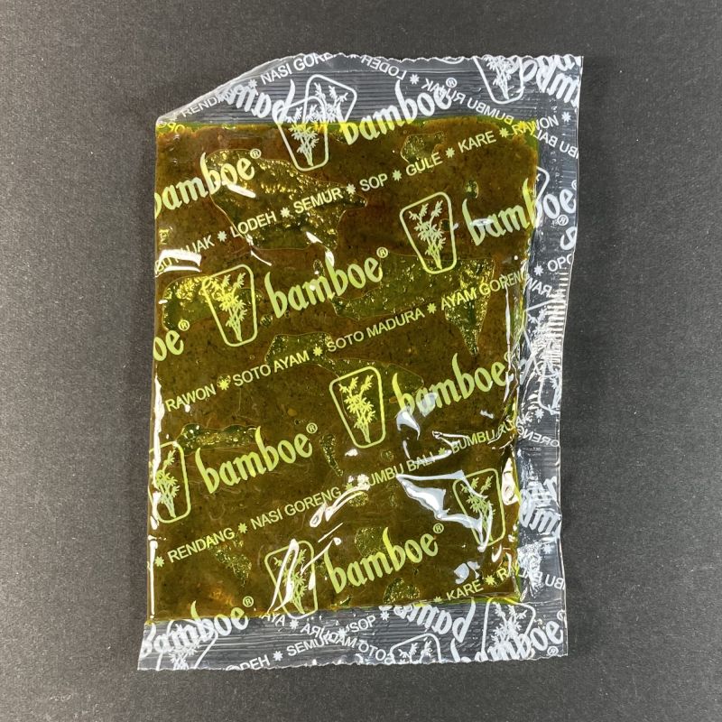 bamboe BUMBU GULEの袋の中身