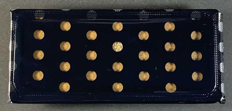 株式会社 三田屋総本家 カレールウ 中辛のルウのパック