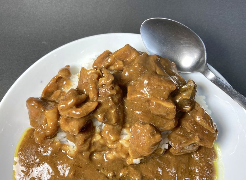 合同会社36チャンバース・オブ・スパイス オーベルジーヌ ビーフカレーの具材紹介