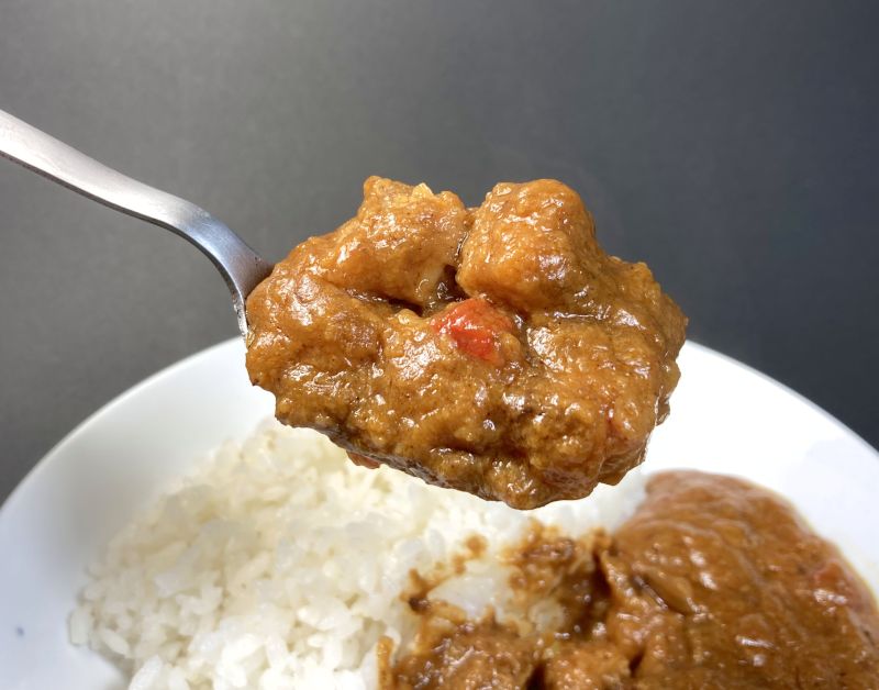 エスピー食品株式会社 あらびき肉&ごろごろ野菜 こく深キーマカレー 中辛の具材紹介