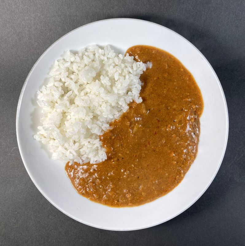 辛さきわだつキーマカレー