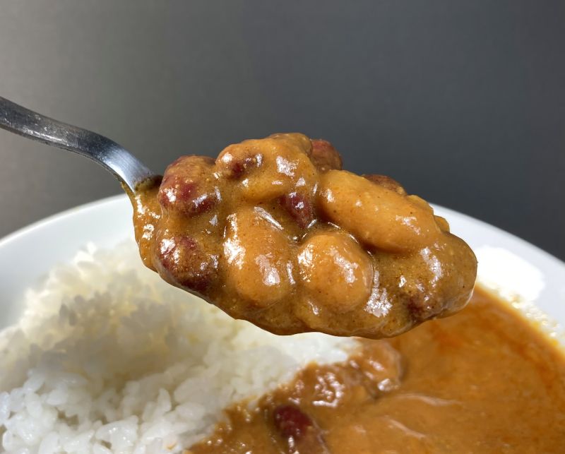 カゴメ株式会社 Plant Based 3種豆のベジタブルカレー 中辛の具材紹介