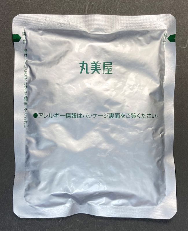 丸美屋食品工業株式会社 期間限定 MINECRAFT カレー ビーフ中辛のパウチ表側