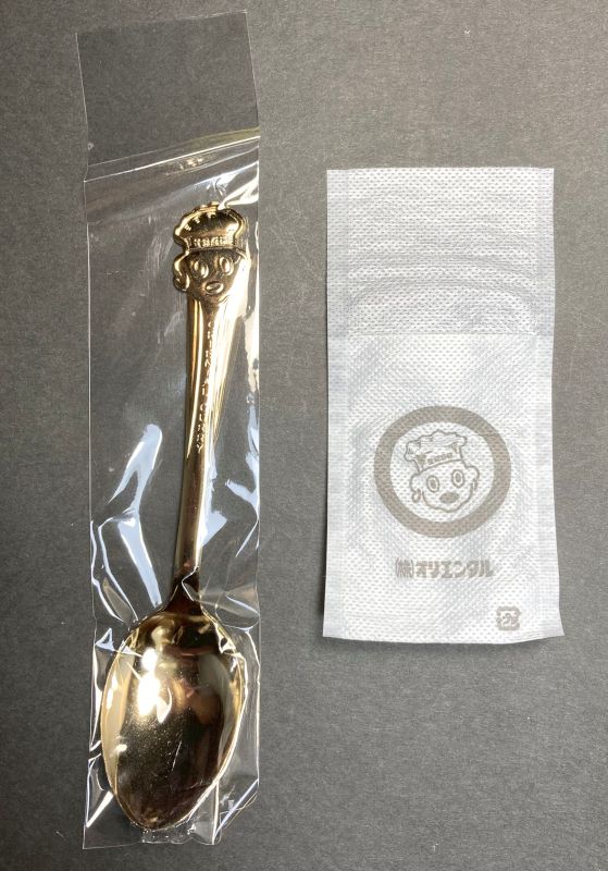 オリエンタルの金のスプーン